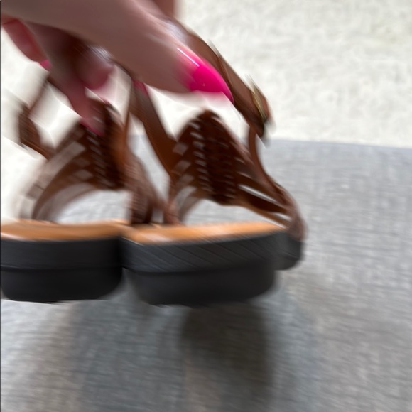 Easy Street Ziva Slingback Sandal Wide Size Brown-never used - Picture 6 of 12